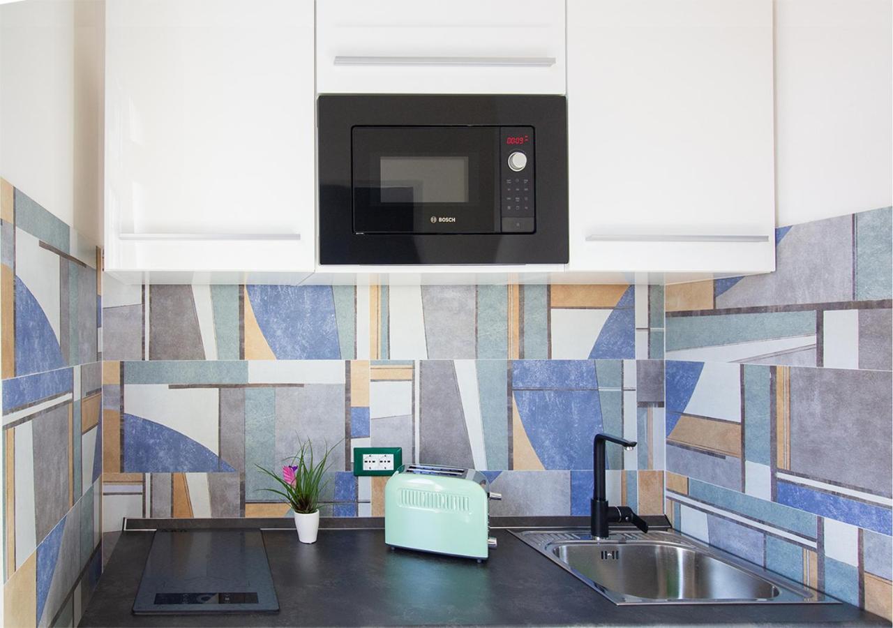 Athena Rooms - Parcheggio Privato Bolonia Zewnętrze zdjęcie