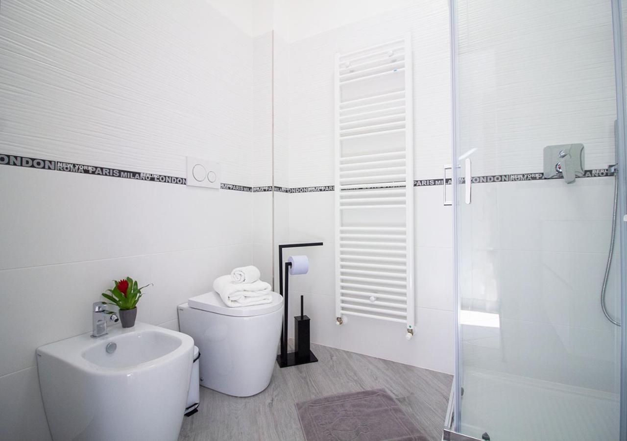 Athena Rooms - Parcheggio Privato Bolonia Zewnętrze zdjęcie